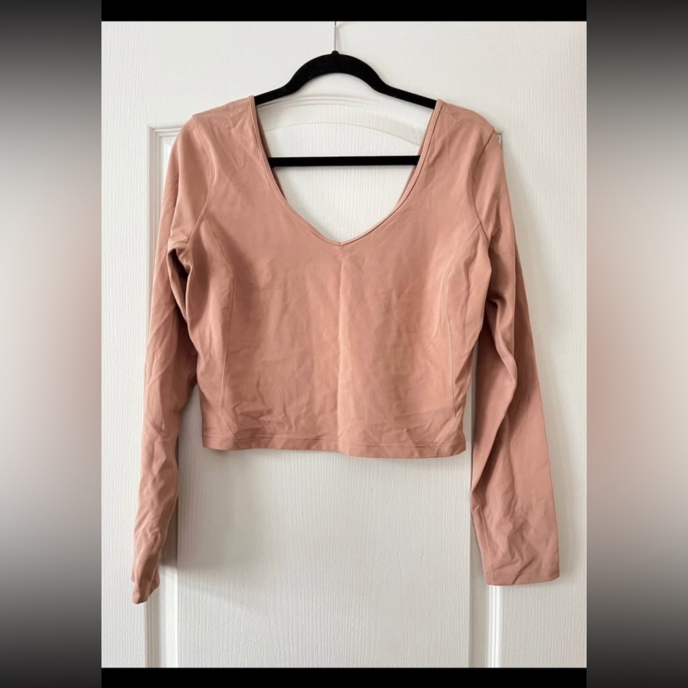 Lululemon 12 Women's Long Sleeve Fitted Top